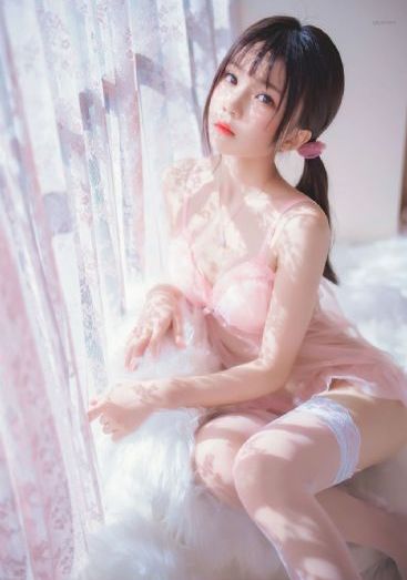欧美在线观看一区二区三区四区_720免费在线播放